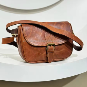 Nuevos bolsos de cuero de grano completo hechos a mano, bolsos cruzados informales de cuero genuino de estilo occidental único para mujer - Product Image 2
