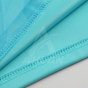 Maillot de football au design unique personnalisé, matière respirante de haute qualité, fabriqué au Pakistan - Product Image 5