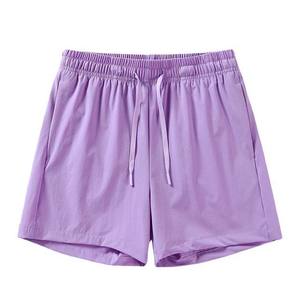 กางเกงขาสั้นผ้าฝ้ายโพลีเอสเตอร์สำหรับผู้ชายกางเกงขาสั้นสำหรับฟิตเนสวิ่งออกกำลังกายในยิมดีไซน์ใหม่ - Product Image 6