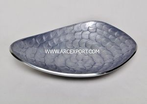 Silver Metal Designing Food and Soup Bowl Stylish <b>Table</b> Ware Large Luxury Design Aluminium Bowls Round Leaf Decoration Bowls - Product Image 3