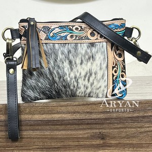 Nuevo Bolso Bandolera Mini de Cuero Vacuno Genuino con Diseño Floral y Cuadros, Bolso de Mano Elegante para Mujer - Product Image 1