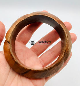 Bracelets en bois faits à la main pour dames bijoux de mode exportation en gros par Tradebyd - Product Image 3