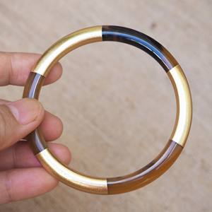 Ensemble de bracelet en corne produits haut de gamme bracelets en matériau naturel accessoire fait main à partir de cornes - Product Image 3