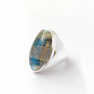 Bague tendance en argent sterling 925 de style bohème avec pierre précieuse labradorite, grosse pierre pour mariage, anniversaire et bijoux de fête - Product Image 1