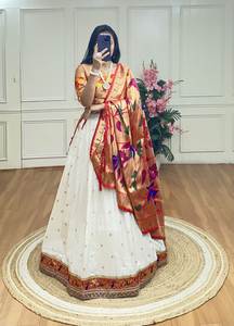 ผ้าเรยอน lehenga choli ผ้าเรยอนแบบดั้งเดิมมีสไตล์ใหม่ทำงาน dupatta zari เย็บด้วยไหวพริบสามารถรองรับได้ถึง42สำหรับงานปาร์ตี้ - Product Image 2