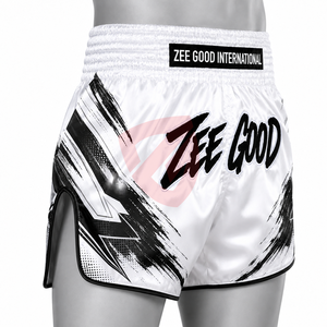 Shorts de Muay Thai en promotion – Couleurs et broderie de logo personnalisées, satin durable, services OEM, vêtements d'arts martiaux - Product Image 3