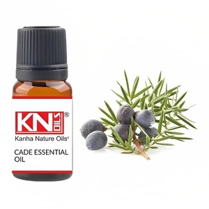 Cade Premium Quality Kanha Nature Oils Aceite esencial puro para el cuidado de la piel y el cabello-Compra al por mayor a granel - Product Image 1