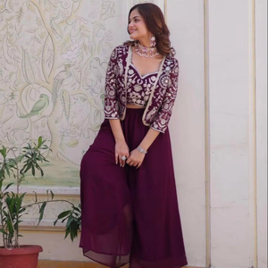 Belle Koti & Plazza Avec Choli Avec Travail De Dentelle De Broderie Lourde - Product Image 1