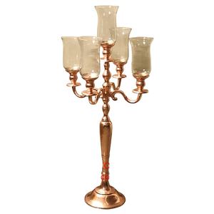 Candélabres en or rose de luxe avec verre votif candélabres faits à la main en métal plaqué or de luxe avec vase perlé en cristal - Product Image 1