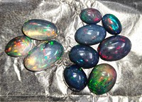 100% natürliche äthiopische schwarze Opal Kristall Großhandels preis Lot schwarze Opal Feuer ringe Anhänger Schmuck herstellung Stein Lot
