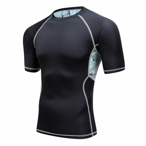 Rashguard d'hiver MMA de haute qualité à séchage rapide pour hommes, design personnalisé, manches courtes, en Spandex/Polyester, impression par sublimation - Product Image 2