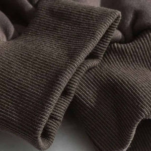 Sudadera con capucha de algodón de punto transpirable de secado rápido personalizable de peso pesado para mujer, estilo urbano de invierno, OEM Pakistán - Product Image 4