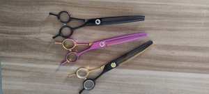 Ciseaux de coupe de cheveux en acier inoxydable de conception personnalisée professionnelle coupe lisse de haute qualité pour la coiffure - Product Image 3