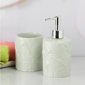 Ensemble de décoration de salle de bain en résine blanche 2 pièces de haute qualité Premium Home Restaurant Hotel Collections Hot Selling - Product Image 2