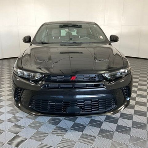 Soigneusement CLEAN 2024 R A M TRX NOIR Comme-état neuf - Product Image 1