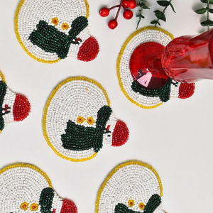 Ensemble de quatre ornements de bonhomme de neige en perles faits à la main, écologiques et de haute qualité, décoration de sapin de Noël, décoration de la maison, cadeau de vacances unique - Product Image 2