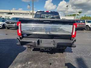 FORD F 350 2024 USADO - Product Image 4