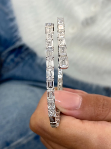 Elegante IGI Certified Emerald Cut VVS Lab Grown Diamond 14K Pulsera de oro sólido Joyería de moda de gama alta para mujeres de la India - Product Image 5