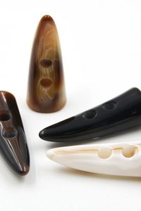 Natural Buffalo Horn Toggle <b>Button</b> Handcrafted Ox Horn Toggle Oval Shape - Product Image 2