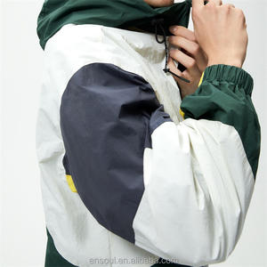 Conjunto personalizado de camiseta y pantalones cortos de algodón para hombre, conjunto de chándales para hombre, conjunto de dos piezas - Product Image 3