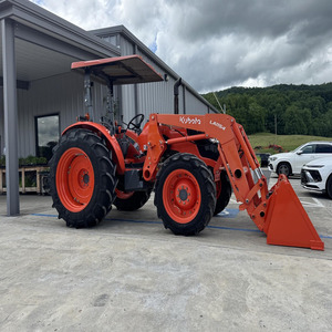 Nuevo Kubota M7060 con cargador en venta, disponible ahora. Tractor agrícola de alta resistencia premium con motor potente. - Product Image 1