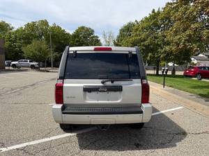 Jeep Commander Sport 2008 usado en venta a bajo precio - Product Image 6