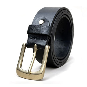 Cinturón de Cuero de un Solo Color, Diseño Elegante para Uso Formal e Informal, Cinturón de Cuero Duradero de un Solo Color - Product Image 1