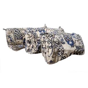 Trendy 3-Piece Quilted <b>Bag</b> Set With Fashionable Print and Reliable Zipper Closure for Daily Cosmetic Pouches Travel Makeup <b>Bag</b> - Product Image 2