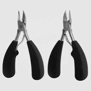 Stainless Steel Fingernail and Toenail Nail Clipper Cutter Trimmer With Black Rubber Grip Handle Nail Cutter - Product Image 2