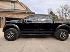 TOP VÉHICULES D'OCCASION LHD/RHD 2022 FORD F-150 RAPTOR - Product Image 2