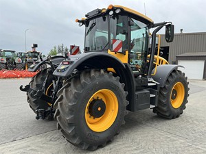 2023 JCBb Fastrac 4220 Tractor For Sale - Product Image 3