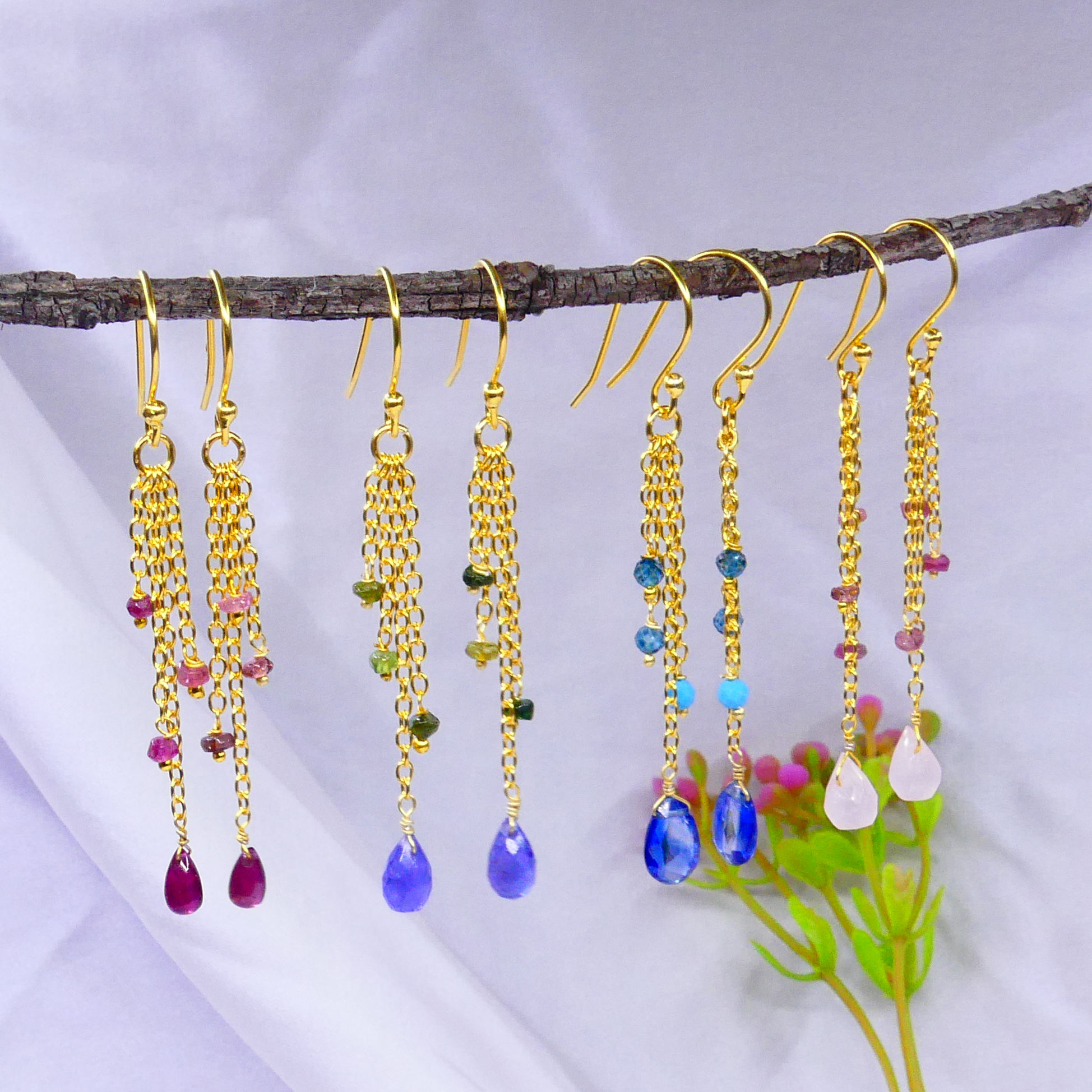 สีเหลือง