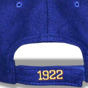 SGR Pom Cap Gold Sigma Gamma Rho Mezcla de lana Beanie Logotipo bordado Parte delantera y trasera | Sombrero de invierno cálido - Product Image 4