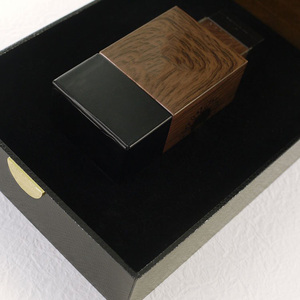 Banda para joyería de perlas caja de anillo de madera collar pulsera conjunto de joyería caja de embalaje recuerdo personalizado regalos de madera magnético hecho a mano - Product Image 2