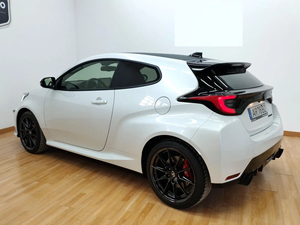 <span class=keywords><strong>Toyota</strong></span> GR <span class=keywords><strong>Yaris</strong></span> 1.6 T estremo Rally con guida a sinistra per veicoli usati ibridi benzina opzioni di carburante in vendita - Product Image 2