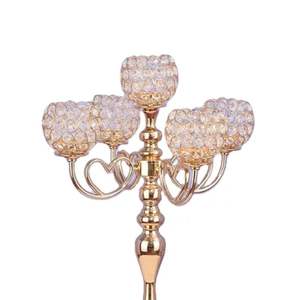 Bougeoir en métal décoratif de forme ronde, support de finition antique en diamant pour fête, mariage et éclairage intérieur - Product Image 5