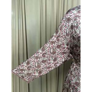 Vestido Kimono de Seda Reciclada Estilo Boho Chic Vintage para Mujer, Ideal para la Playa, Resort, Casa o como Túnica de Baño - Product Image 6