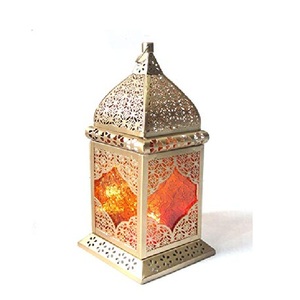 Farol de Metal Elegante para Velas de Fiesta de Bodas, Estilo Clásico para Decoración del Hogar, Portavelas con Acabado Dorado - Product Image 4