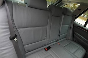 2004 B-M-W X5 3.0i - Product Image 3