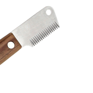 Venta al por mayor de buena calidad Striping Groomer Tool Mango de madera Pet Dog Grooming Stripping Knife - Product Image 5