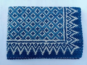 Edredón Kantha Vintage de algodón puro, colcha de bloque de mano índigo, edredón reciclado bohemio, manta de tiro, lote de edredones al por mayor - Product Image 6
