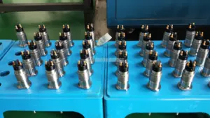 OEM baru sistem rel umum injektor CR injeksi bahan bakar 0445110691