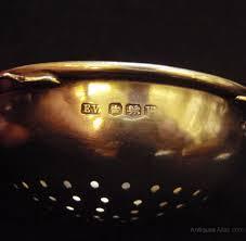 Electric Samovar Kettle with Brass Tea Stainer Metal Construction - Product Image 2