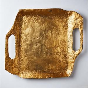 VogueHost Plateau avec Finition Métallique Poignée Sculptée Extrémités Texture Lisse et Look Antique pour Luxe Table Setups - Product Image 3