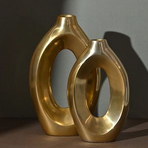 Juego de 2 jarrones de flores de diseño moderno de aluminio chapado en oro, uso decorativo de mesa personalizado, jarrones de Metal de la mejor calidad para boda - Product Image 6