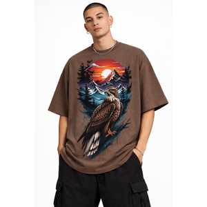 Camiseta con estampado de puesta de sol en la montaña del águila majestuosa, estilo urbano, arte natural, unisex, informal, llamativa - Product Image 1