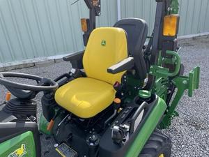 Tractor Agrícola Compacto John Deere de Alta Calidad, Otro Tractor de Arrastre Manual HP con Cargador Frontal y Retroexcavadora, 1600 kg - Product Image 6