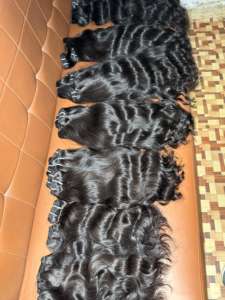 Extensiones de cabello Remy Temple alineadas con cutículas vírgenes sin procesar Paquetes de cabello ondulado natural Cabello humano suave sin enredos - Product Image 5