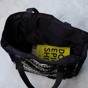 Bolso de mano con cuentas de calidad de exportación para mujer Bolso de mano de ganchillo hecho a mano a la moda para mujer para uso diario de glowin fashion - Product Image 6