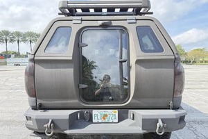 Camioneta Usada 2024 Tundra Limited CrewMax 4x4, Trabajo Pesado, Lujo, Interior Oscuro, Turbo Diésel, Asientos de Cuero R15 en Venta - Product Image 5